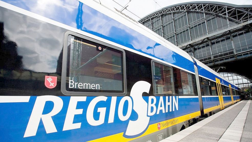 Ein junger Fahrgast hat am Freitag eine Zugbegleiterin in der Nordwestbahn zwischen Osnabrück und Bremen angegriffen. Foto: Holger Jacoby