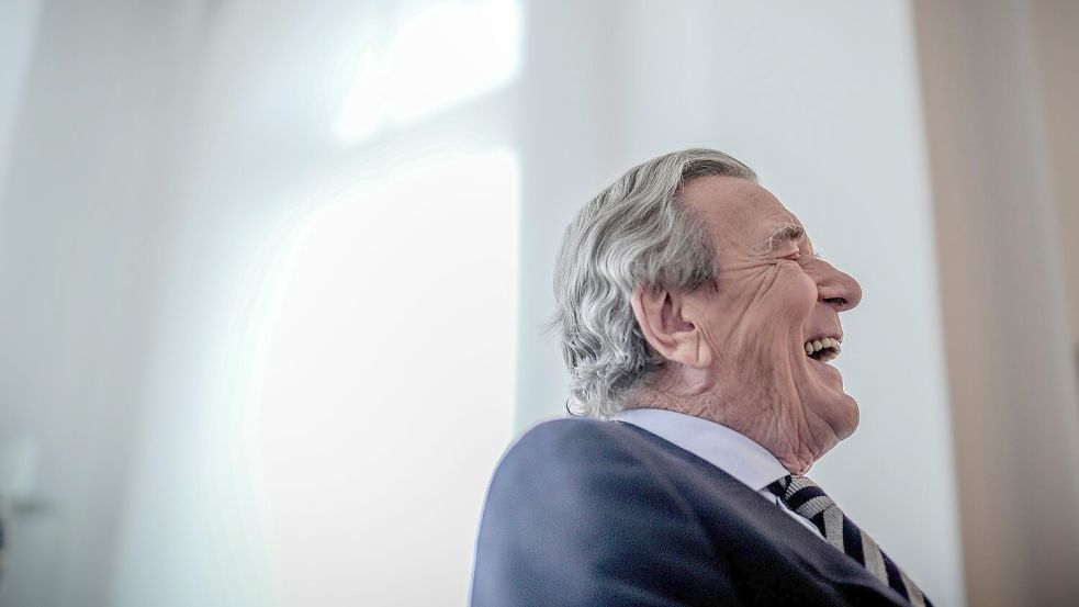 Ex-Bundeskanzler Gerhard Schröder (SPD) wird heute 80 Jahre alt. Foto: Michael Kappeler/dpa