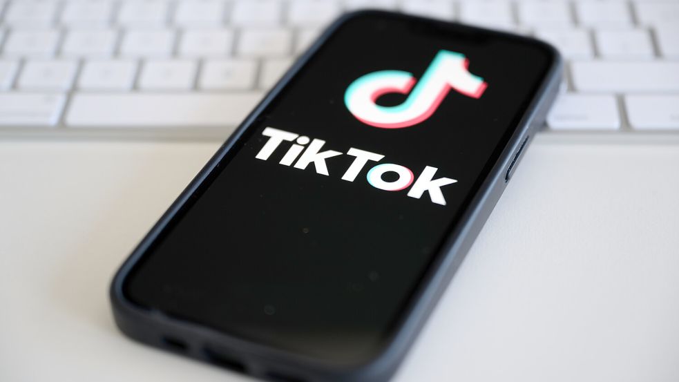 Gegen TikTok läuft in Brüssel bereits ein Verfahren wegen möglicher Suchtgefahren für Minderjährige auf seiner Standard-Plattform. Foto: dpa/Robert Michael