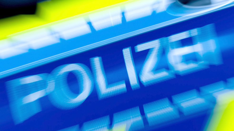 Die Polizei Bremen sucht mit einem Foto nach einem Parfüm-Dieb. Foto: Rolf Vennenbernd