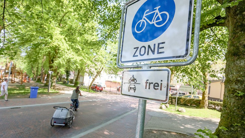 Ende Oktober vorigen Jahres wurde die Fahrradzone in der Auricher Innenstadt eingerichtet. Foto: Romuald Banik