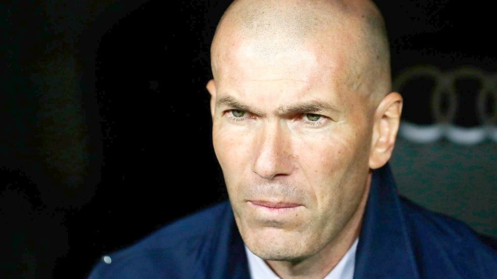 Wird Zinédine Zidane jetzt der neue Trainer des FC Bayern München? Foto: Manu Fernandez/AP/dpa