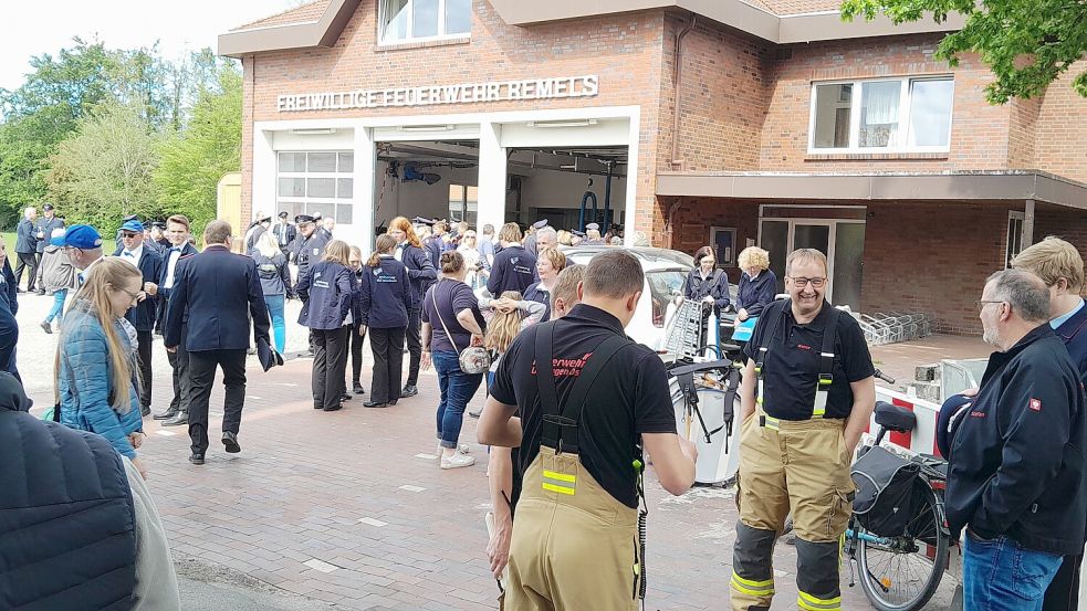 Der Umzug führte von Selverde über den alten Standort in Remels (Foto) zum Neubau in der Friesenstraße. Foto: Hannah Lehmann