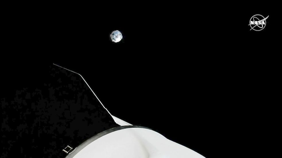 Erstmals soll der „Starliner“ mit Astronauten an Bord an der Raumstation andocken. Foto: Uncredited/NASA/dpa