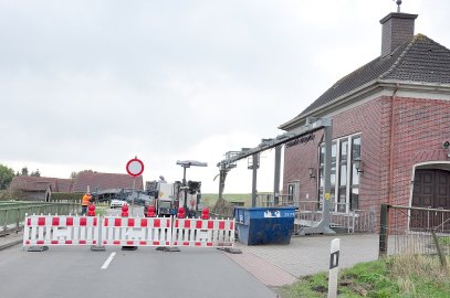 Bauarbeiten an der Brücke bei Nüttermoor - Bild 2