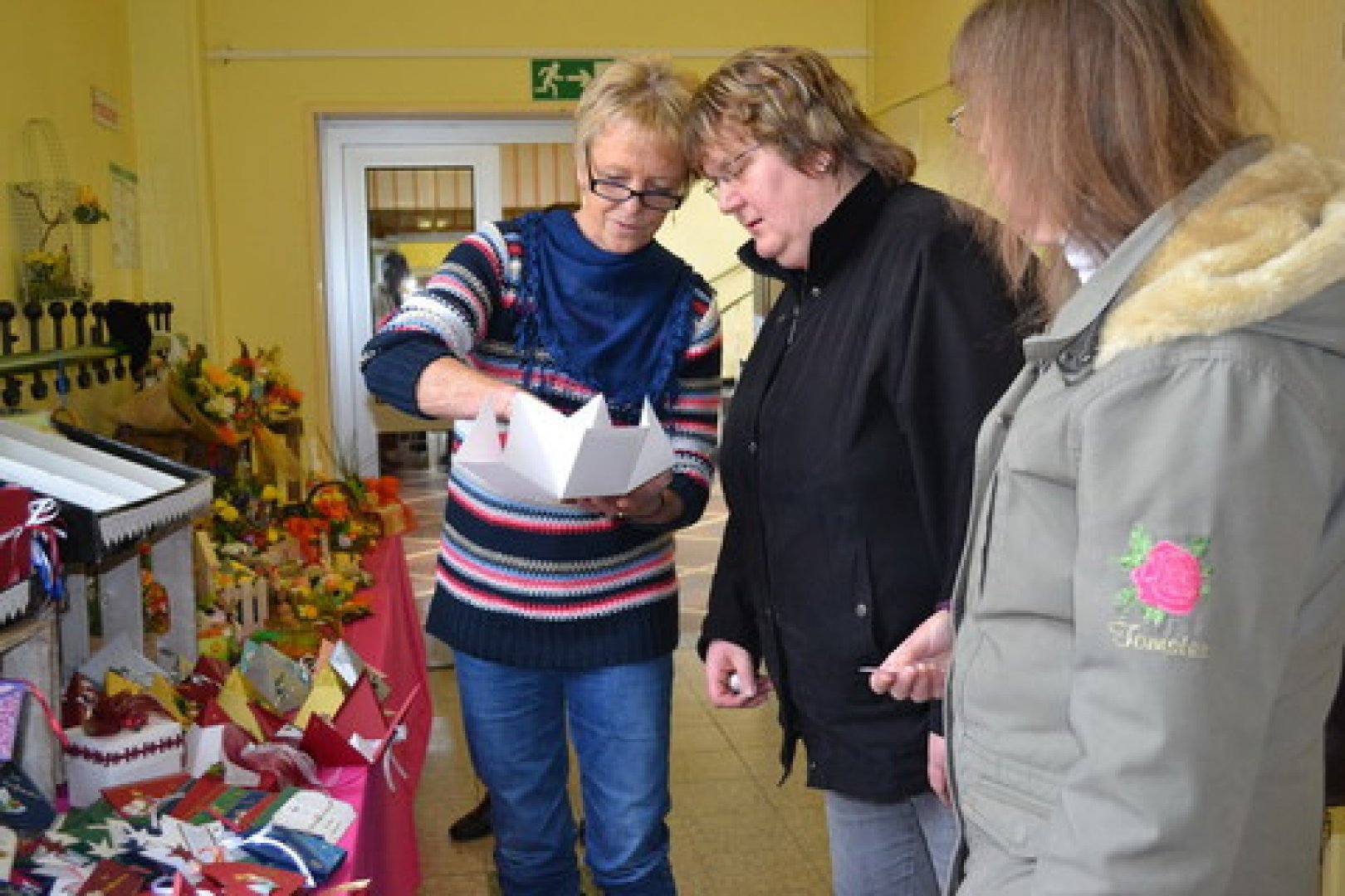 Klütermarkt in Osteel - Bild 1