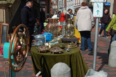 Trödelmarkt in Leer - Bild 2