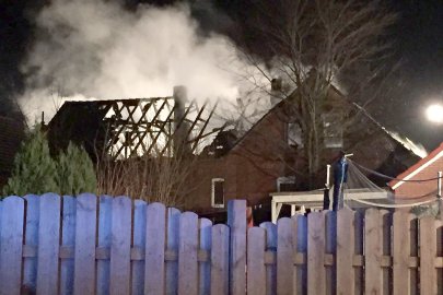 Feuer in Haus in Wirdum - Bild 4