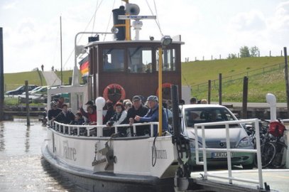 Gottesdienst am Ditzumer Hafen - Bild 4