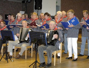 "Sängerlust" Jemgum feierte Abschied - Bild 3