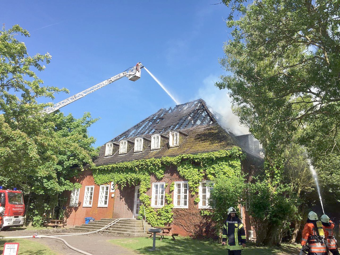 Borkum: Brand in Jugendherberge - Bild 1