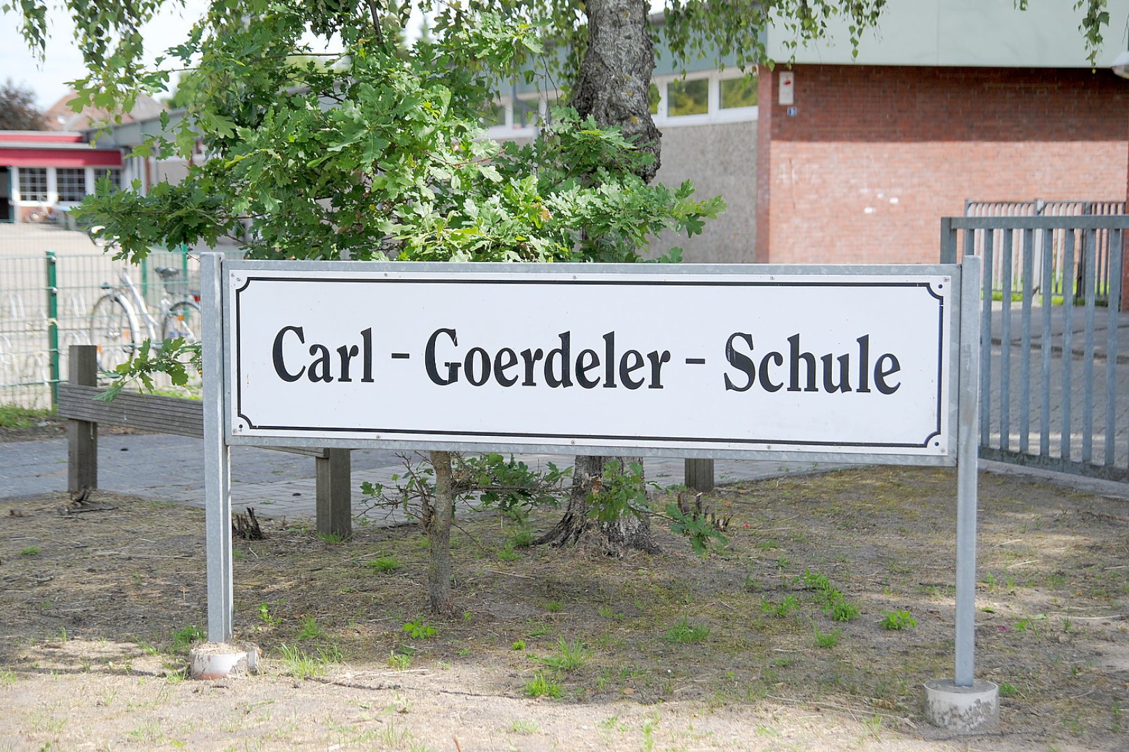 Langjährige Lehrkräfte verlassen Carl-Goerdeler-Schule in Jemgum - Bild 1