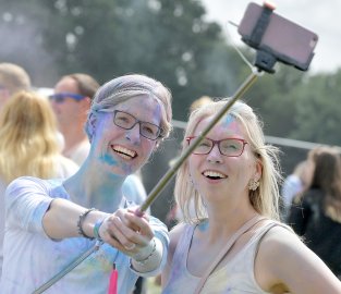 Farb-Spektakel in Tannenhausen - Bild 2