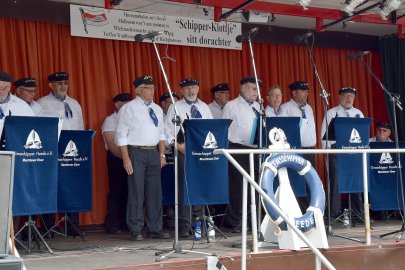 Viel Trubel beim Hafenfest in Ditzum - Bild 3