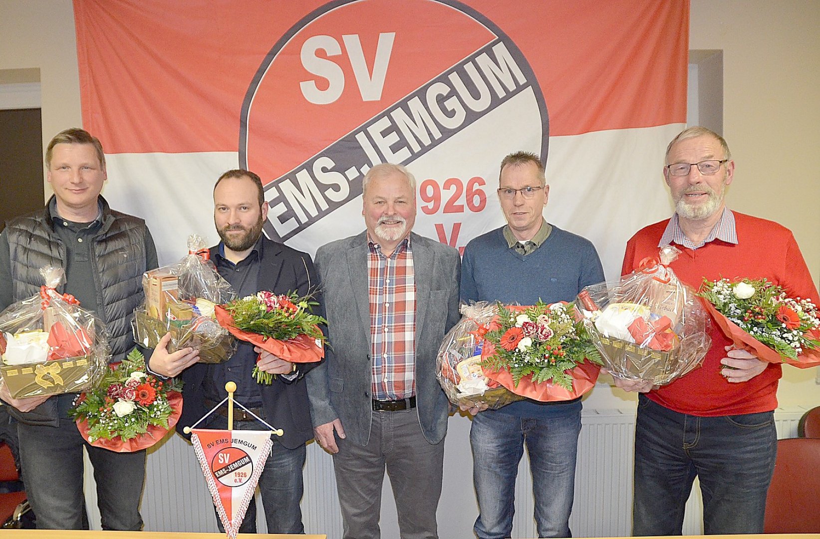 Generationenwechsel beim SV Ems Jemgum - Bild 1