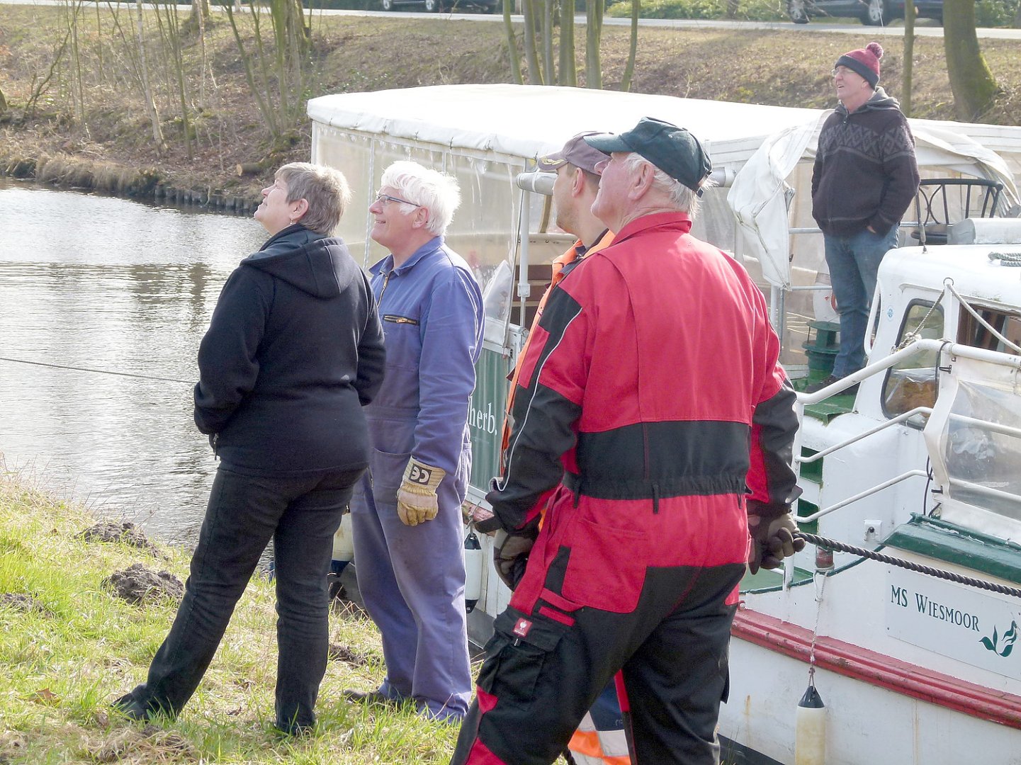Die MS „Wiesmoor“ bleibt vorerst im Wasser - Bild 1