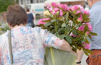 Blumenmarkt in Wiesmoor gehört zum Muttertag - Bild 4
