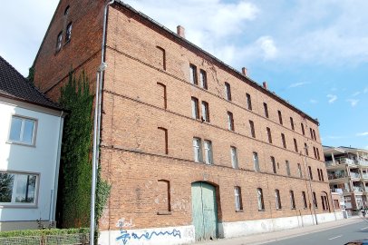 Seit 2000 steht der alte Speicher leer - Bild 2