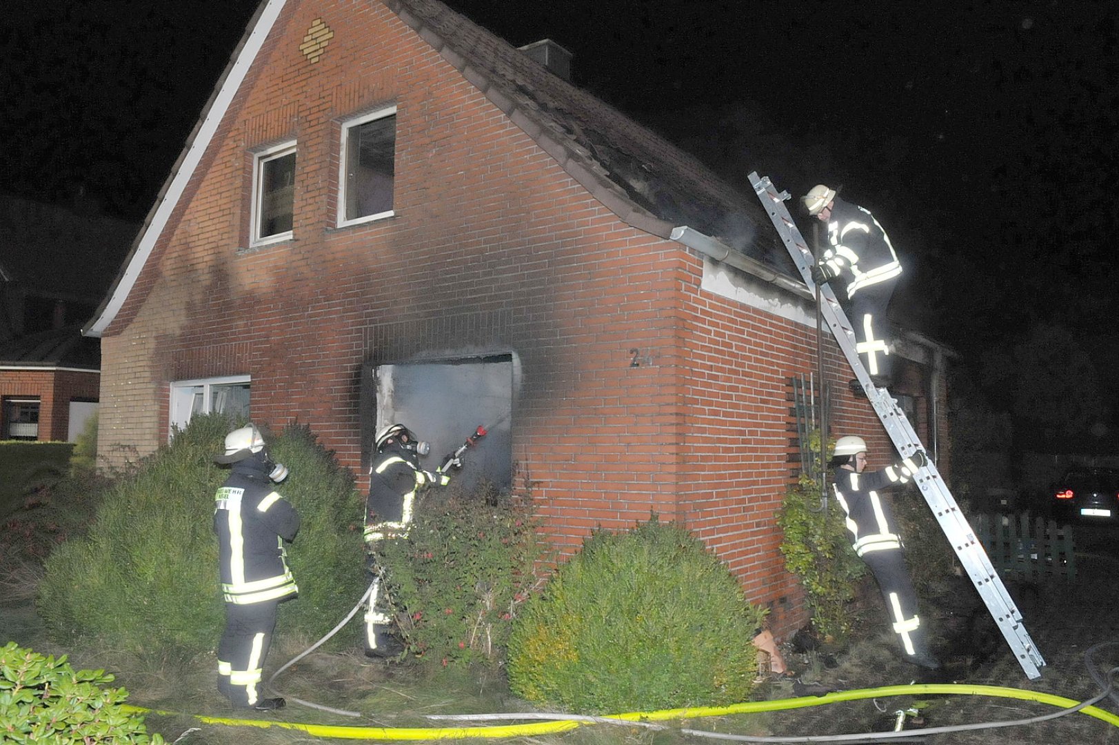 Feuer in Beningafehn - Bild 1