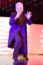 Angelika Milster trat in Leer auf - Bild 3