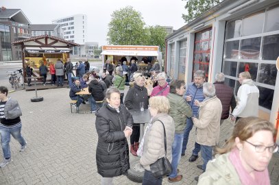 Lustiges Fest um den tückischen Maibaum - Bild 4