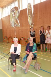 Farbenfroher Abschied für Rektorin in Logabirum - Bild 3