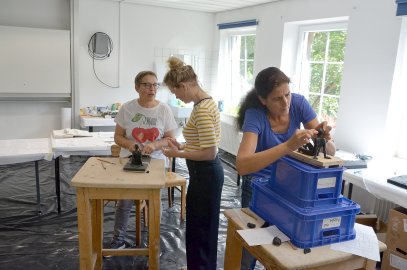Wo aus Wachs nackte Menschen werden - Bild 4