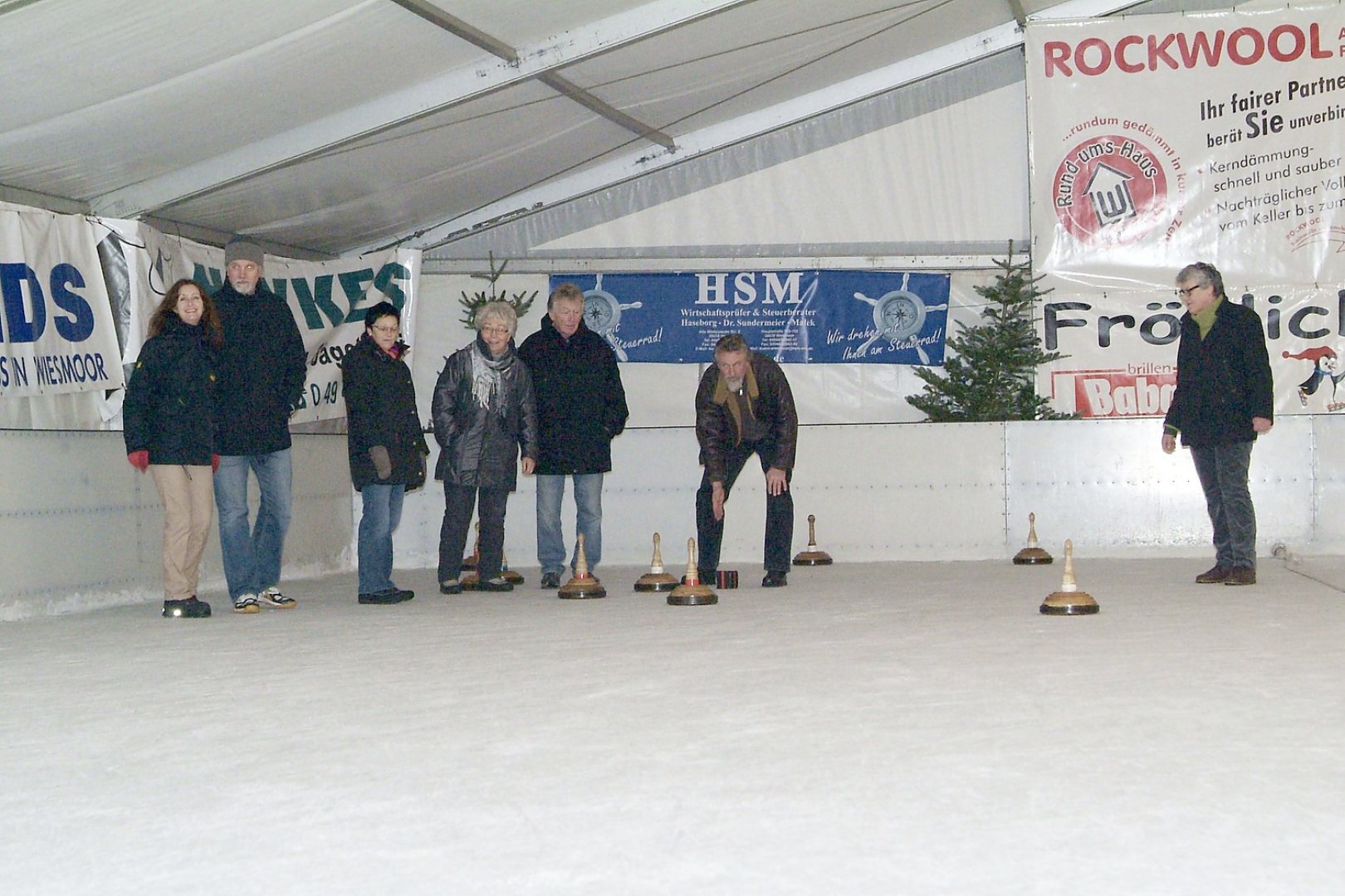 Eisstockschießen in Wiesmoor - Bild 1