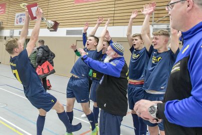 Volle Halle bei Ostfriesland-Meisterschaft - Bild 2