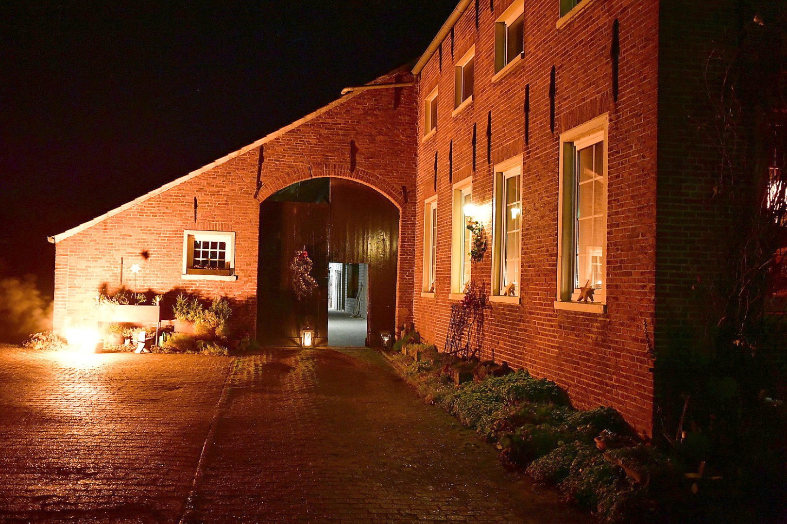 Lebendiger Adventskalender in Grimersum - Bild 1