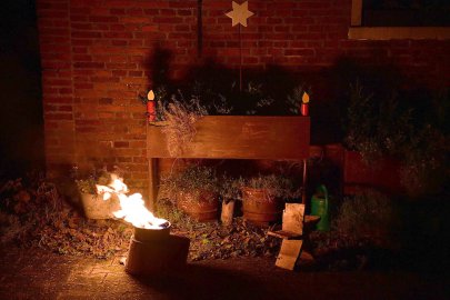 Lebendiger Adventskalender in Grimersum - Bild 2