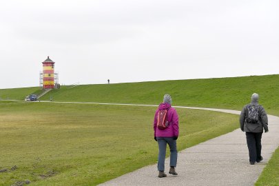 Tagestouristen an der Küste - Bild 4