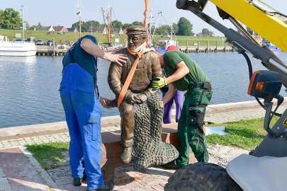 Netzflicker-Skulptur wird in Greetsiel aufgestellt - Bild 2