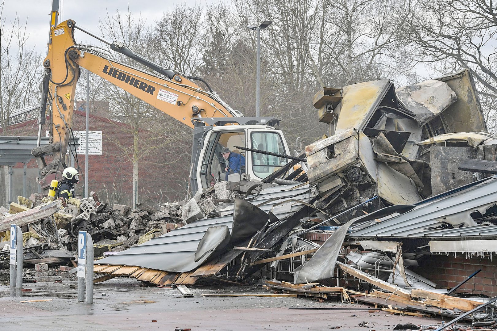 Brand in Lidl-Markt in Aurich - Bild 5
