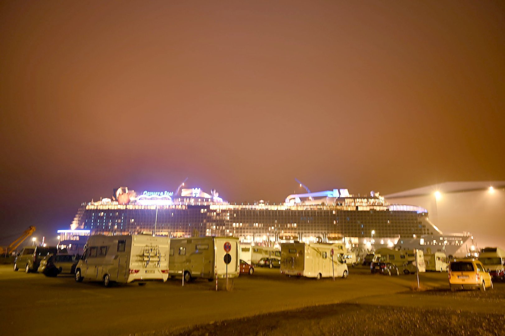"Odyssey of the Seas" auf dem Weg in die Nordsee - Bild 12