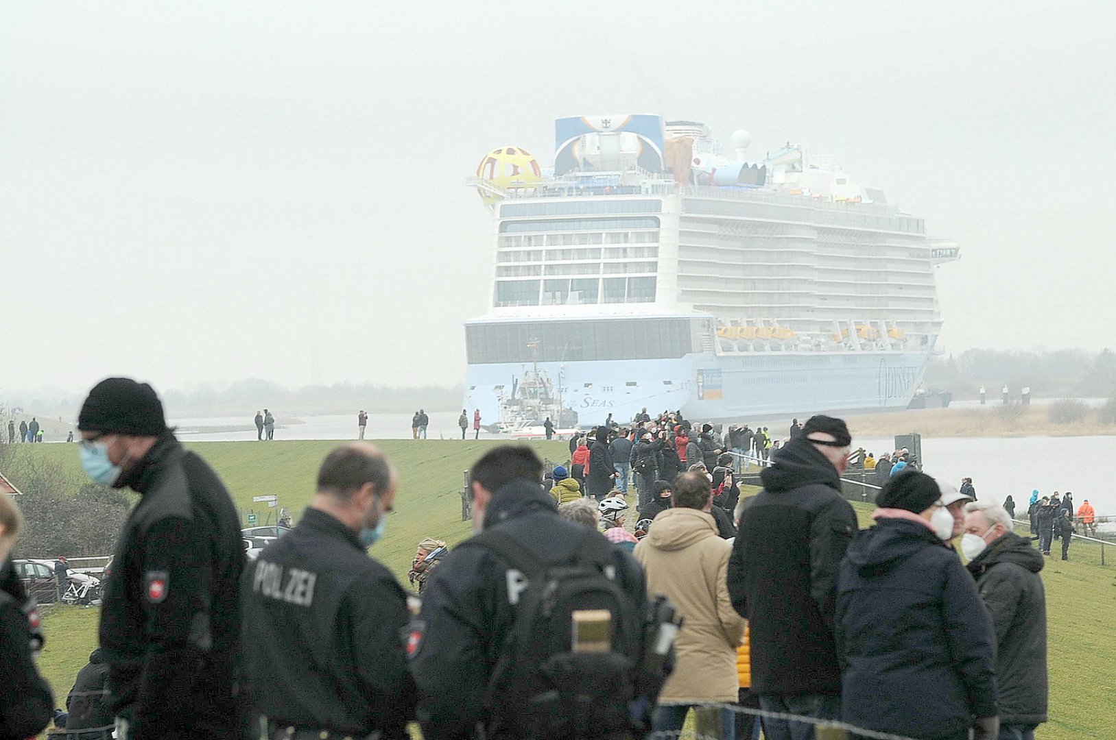Überführung der "Odyssey of the Seas" - Bild 3