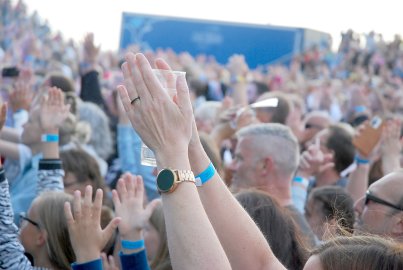 Beach Days 2022: Beste Stimmung beim Konzertabend am Borkumer Nordstrand - Bild 12