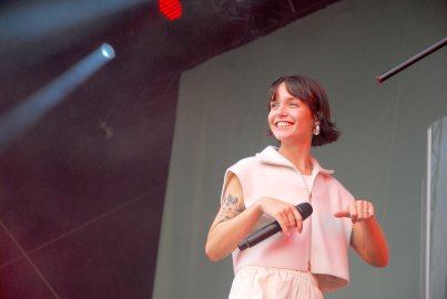 Beach Days 2022: Beste Stimmung beim Konzertabend am Borkumer Nordstrand - Bild 17