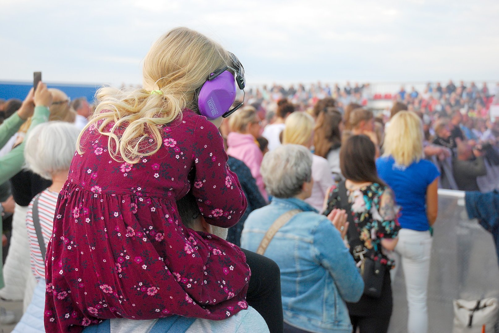 Beach Days 2022: Beste Stimmung beim Konzertabend am Borkumer Nordstrand - Bild 20