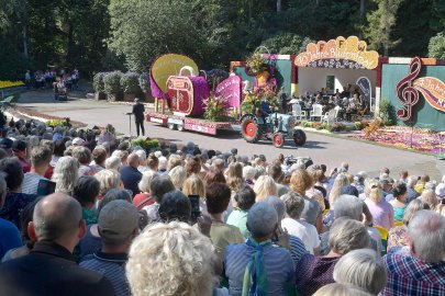 Eindrücke des 70. Blütenfestes in Wiesmoor - Bild 4