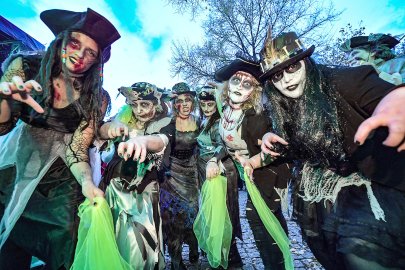 Halloween in Esens feiert gruselige Wiederkehr - Bild 2