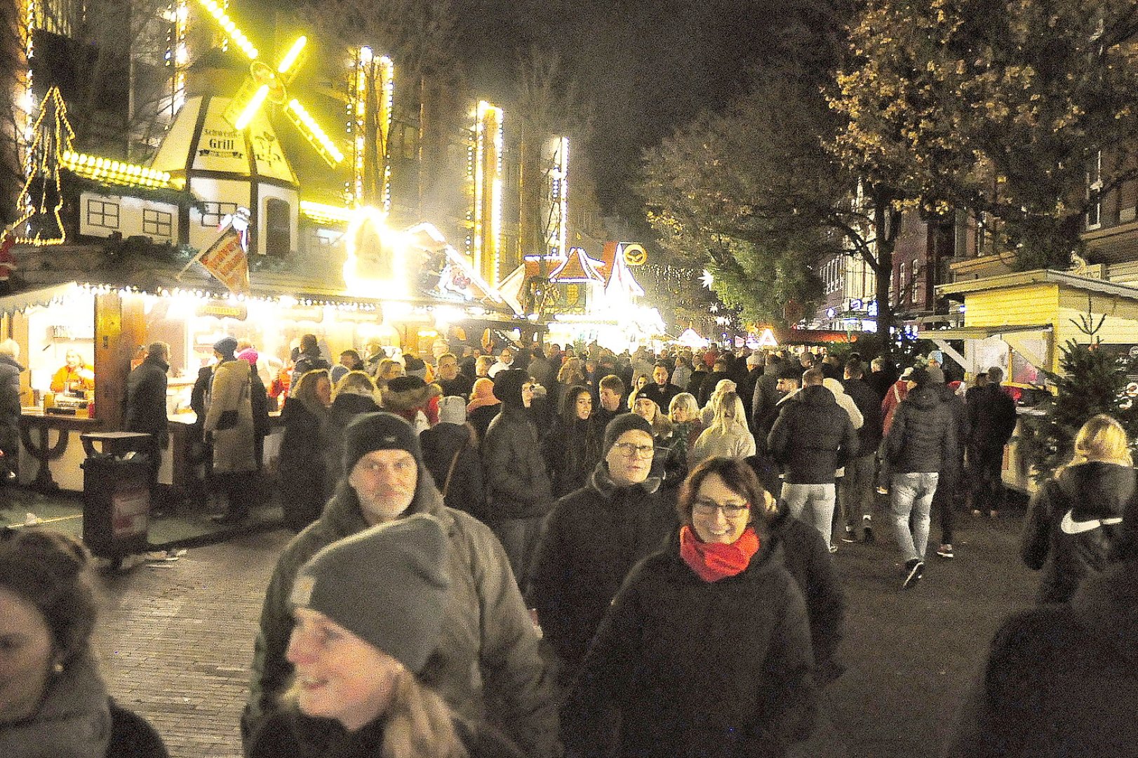 Weihnachtsstimmung in Leer - Bild 1