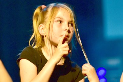 Show der Tanzstudio Schuster im Theater an der Blinke in Leer - Bild 9