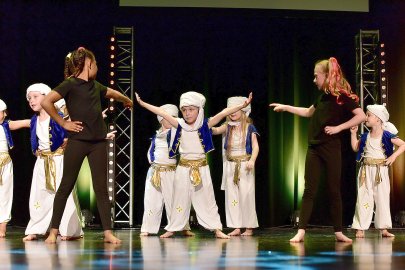 Show der Tanzstudio Schuster im Theater an der Blinke in Leer - Bild 16