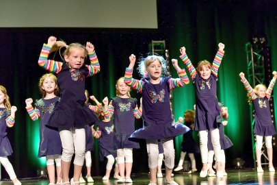 Show der Tanzstudio Schuster im Theater an der Blinke in Leer - Bild 23