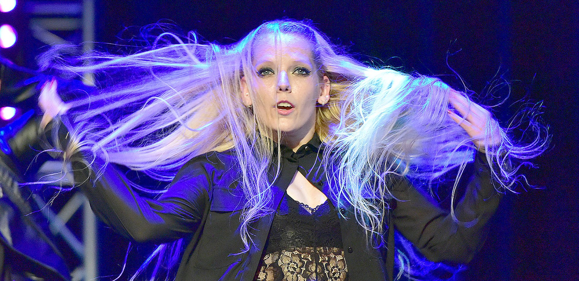 Show der Tanzstudio Schuster im Theater an der Blinke in Leer - Bild 25