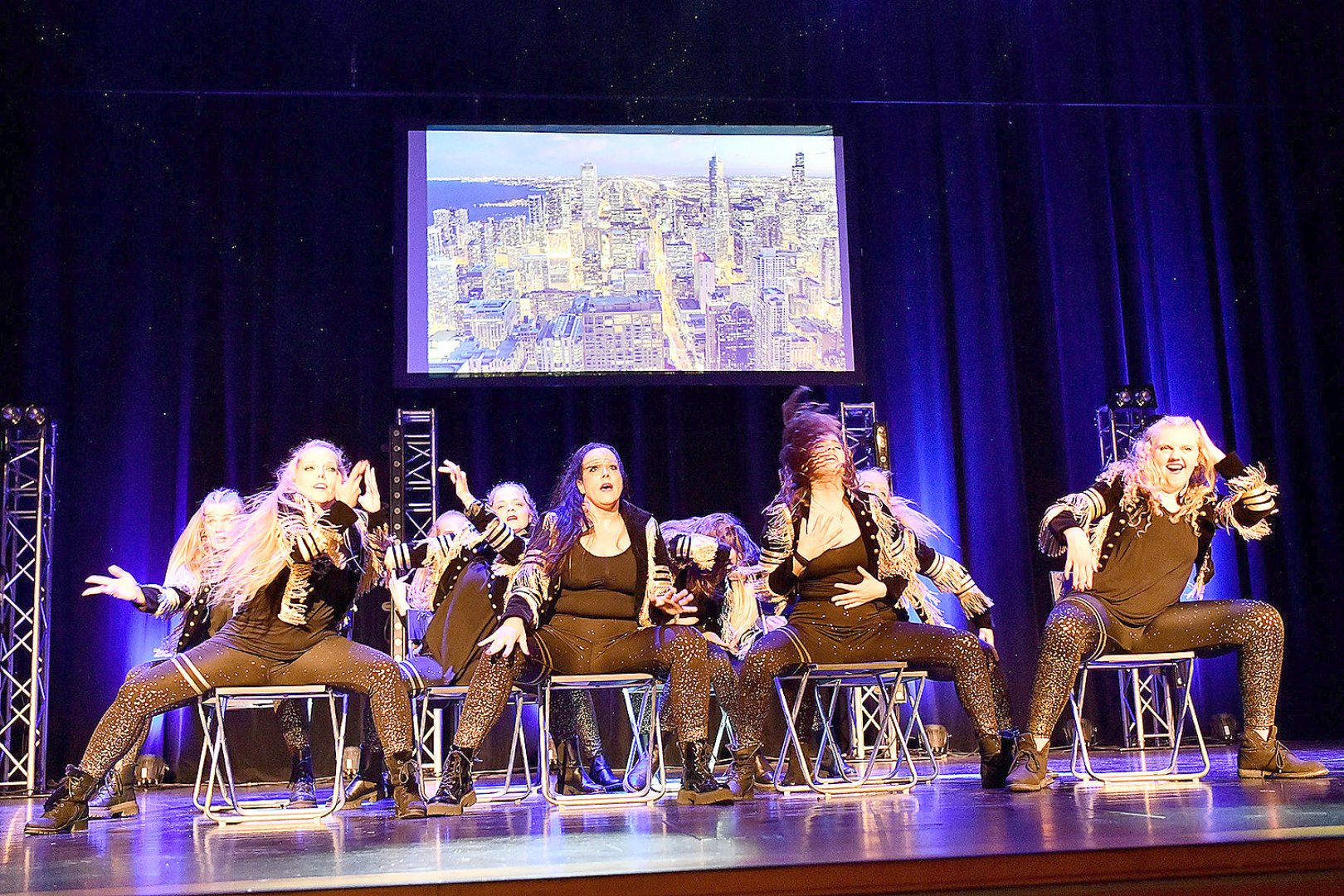 Show der Tanzstudio Schuster im Theater an der Blinke in Leer - Bild 48