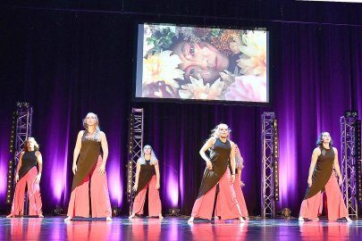 Show der Tanzstudio Schuster im Theater an der Blinke in Leer - Bild 69