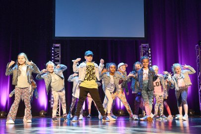 Show der Tanzstudio Schuster im Theater an der Blinke in Leer - Bild 72
