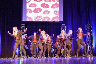 Show der Tanzstudio Schuster im Theater an der Blinke in Leer - Bild 74